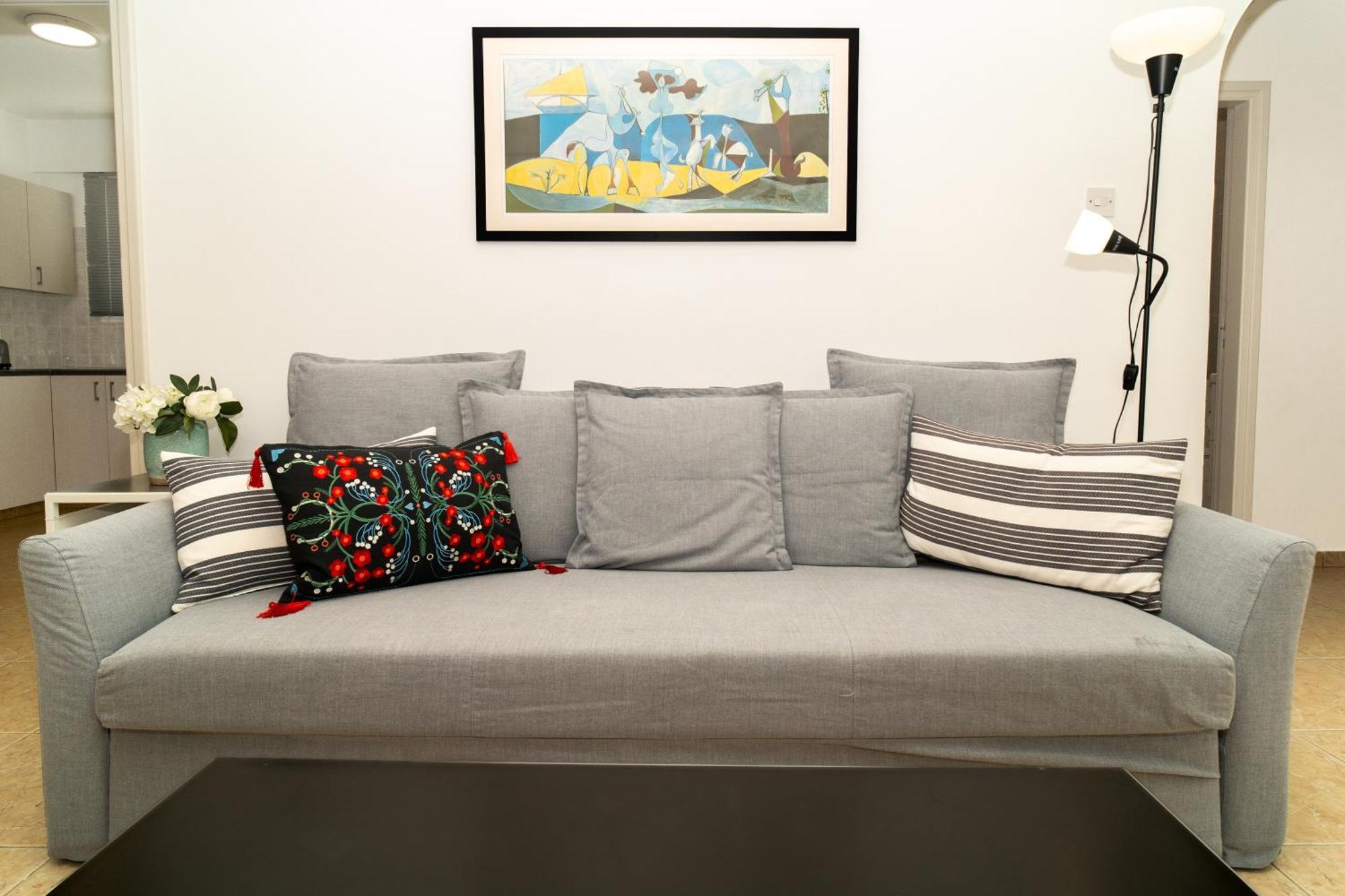 Olivia Mackenzie 2 Bedroom Flat With Pool Larnaca Exteriör bild