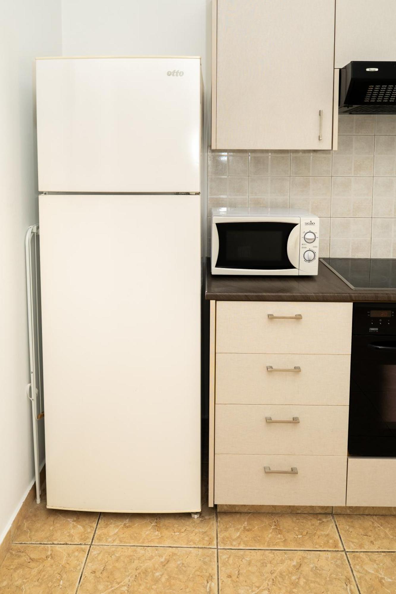 Olivia Mackenzie 2 Bedroom Flat With Pool Larnaca Exteriör bild